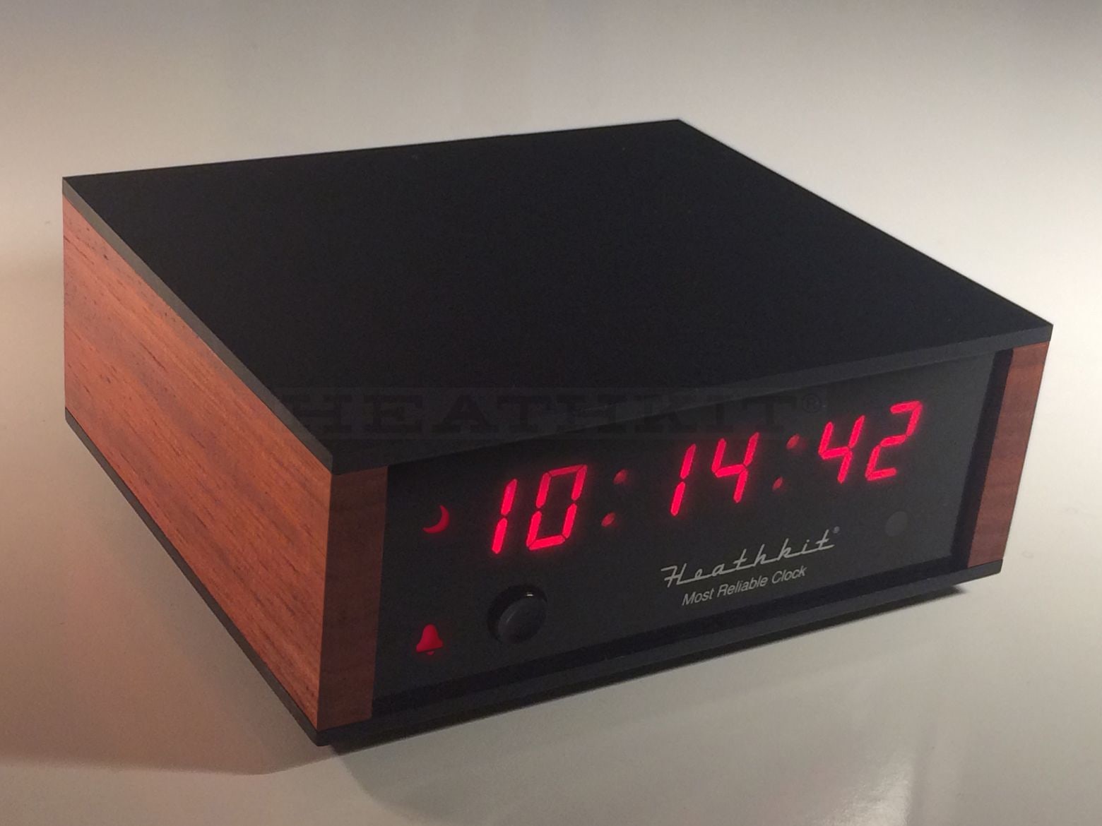 Figure 7 — The GC-1006 Most Reliable Clock (2016), the restarted company's most successful kit and still its flagship in 2026.